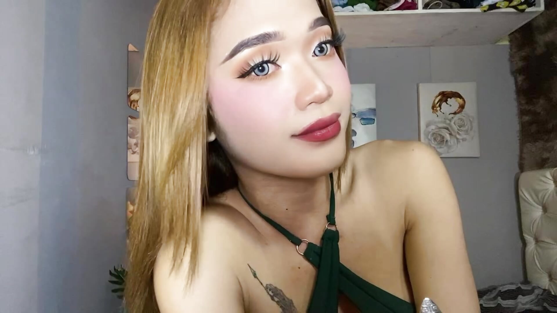 Messenger_creation_6DDDBEEF-28A3-41F8-AA8E-862CB118F676 - Video von Nathaliehotcum Cam-Model