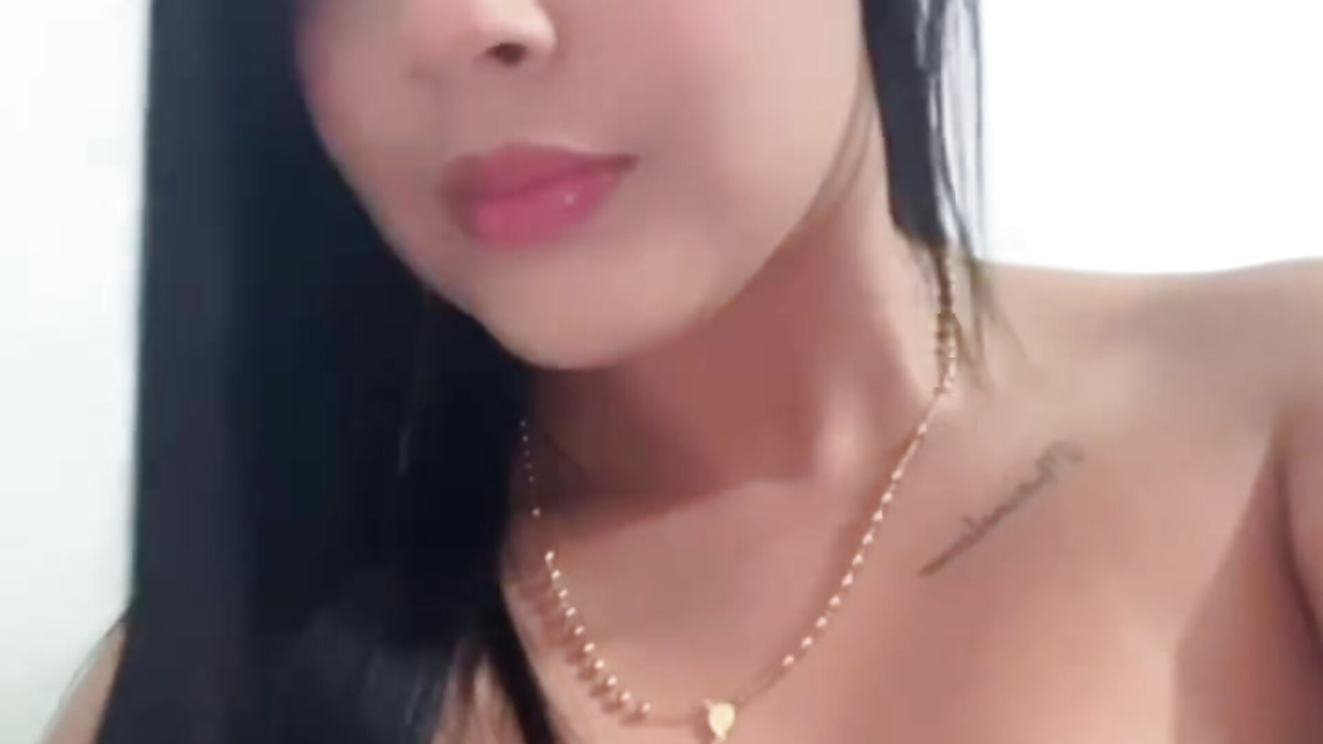 WhatsApp Video 2026-03-12 at 3,52,45 PM (1) – video od webkamerové modelky VIOLETWILLIANS