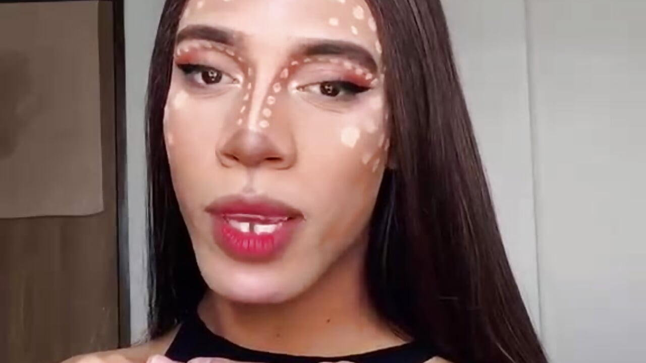 🦌♥️🎃 - video by Madissonbeer_