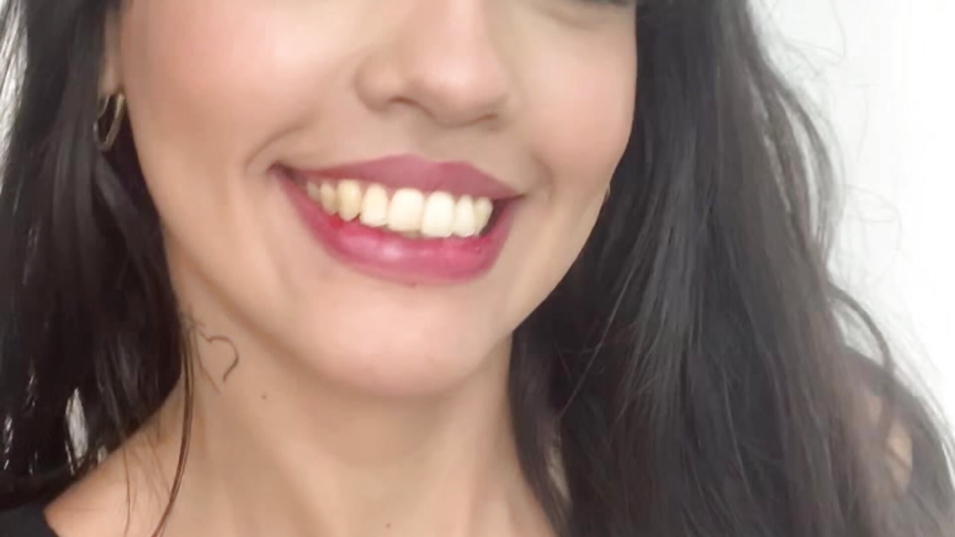 🤭－カメラキャストのkatyyanddixonの動画