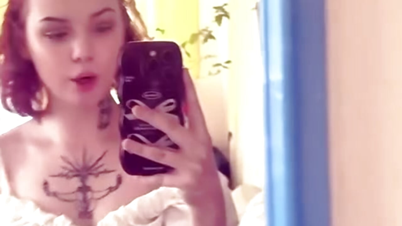 Just cheeling - Ruby_Roxy adlı kamera modelinin videosu