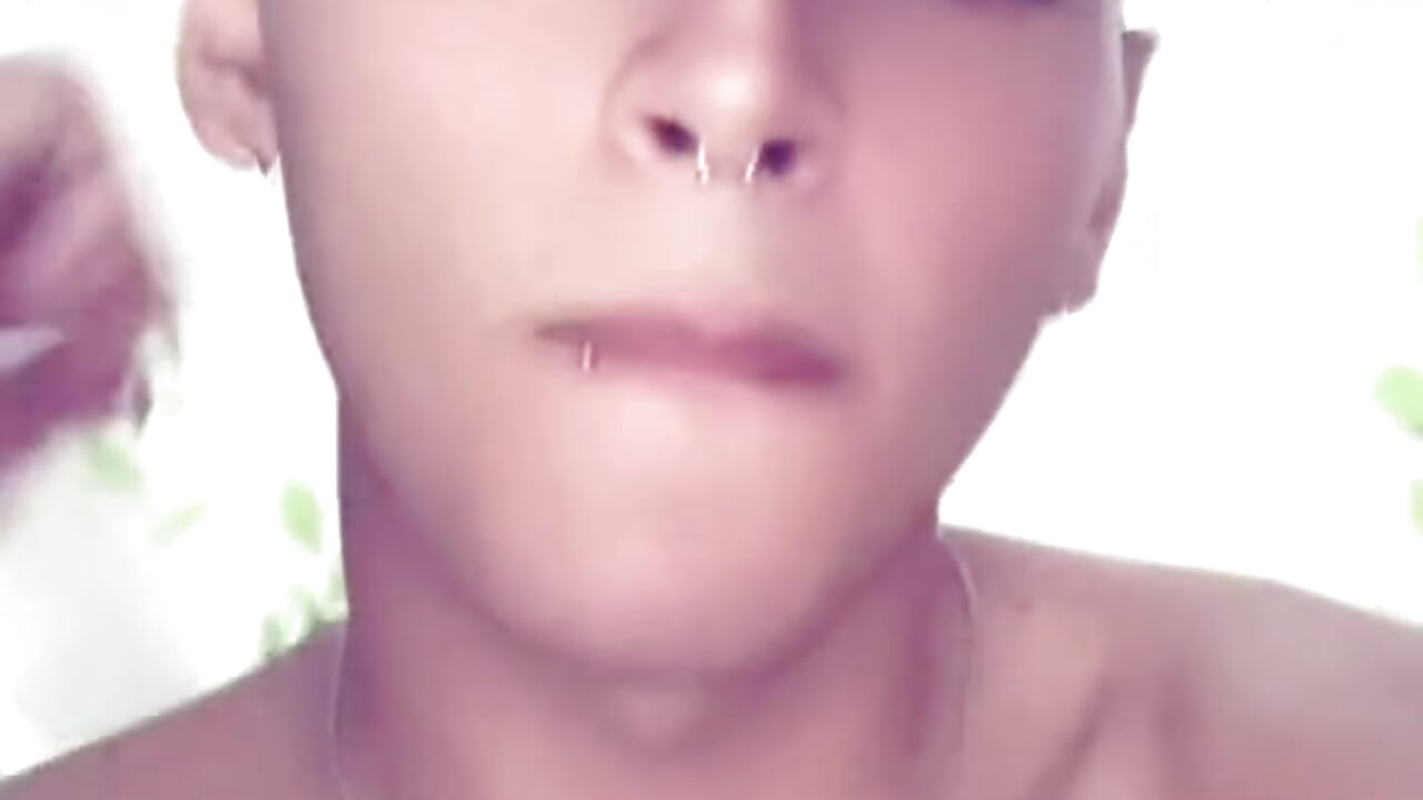 Agora 🫣 - video by kyle_dustt cam model