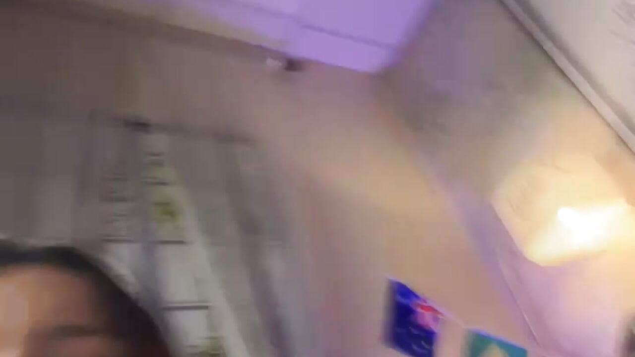 SQUIRT IN THE FACE, WET PUSSIES