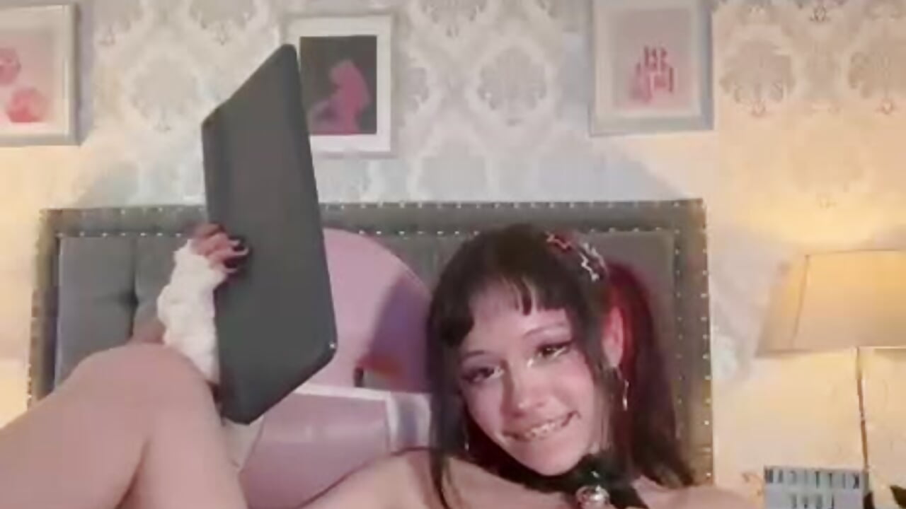 Tell me how hard you want me - Video von kitticam Cam-Model