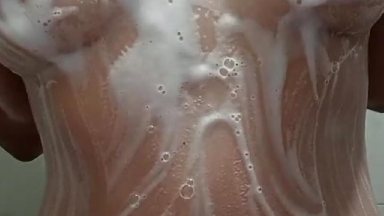 foam bath - video av Celeste_Noirr cam-modell