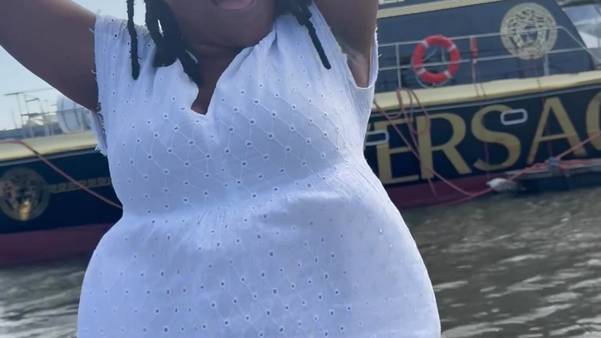 IMG_3628 – video modela na kameri Naprie