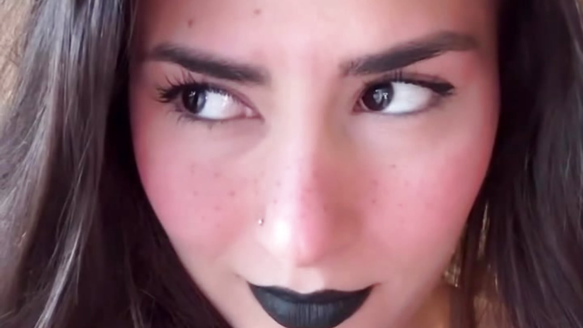 Hii ❤️ - video by Spideraurelia cam model