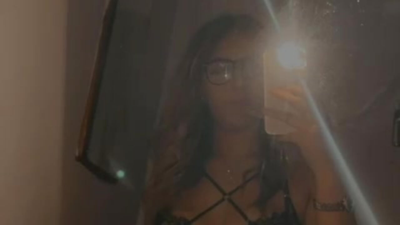 oops ;)) - Sophialacex adlı kamera modelinin videosu