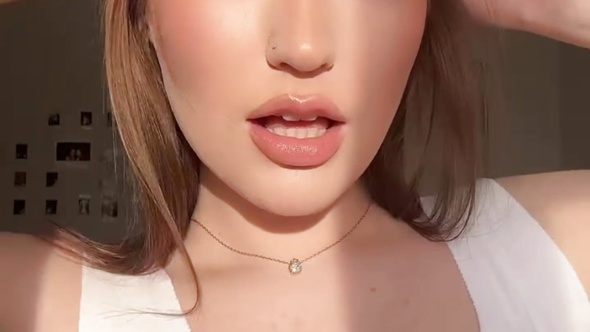 just me – видео вебкам-модели SierraVinz