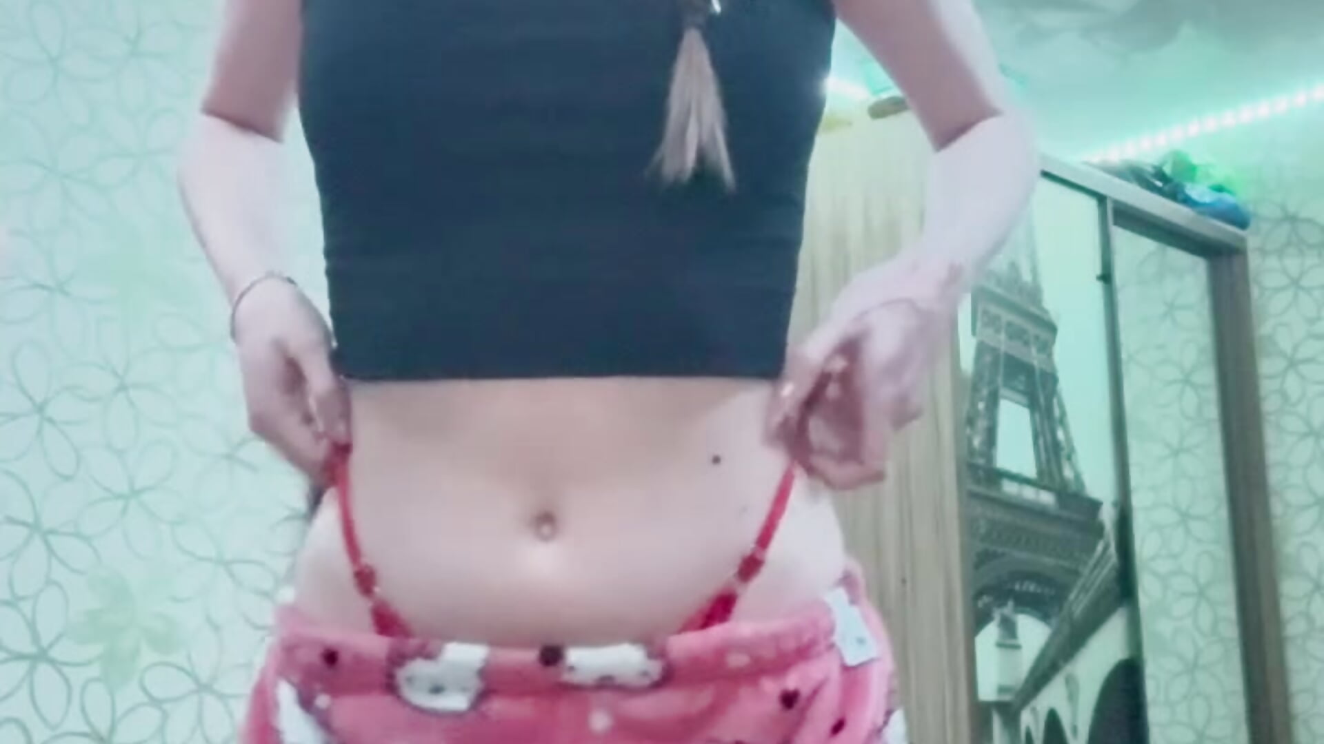 Bare & Unashamed - video by Alyssa_Thornwod cam model