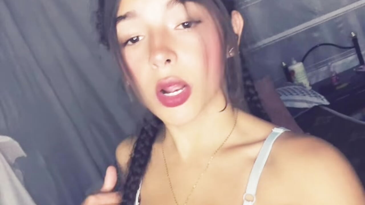 LYNDA CUTE - vídeo de LINDA_EF modelo de câmara