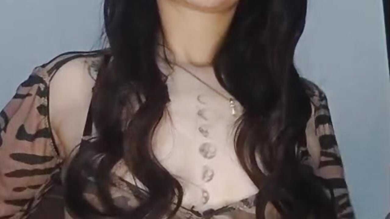 animal print – видео вебкам-модели Isis101