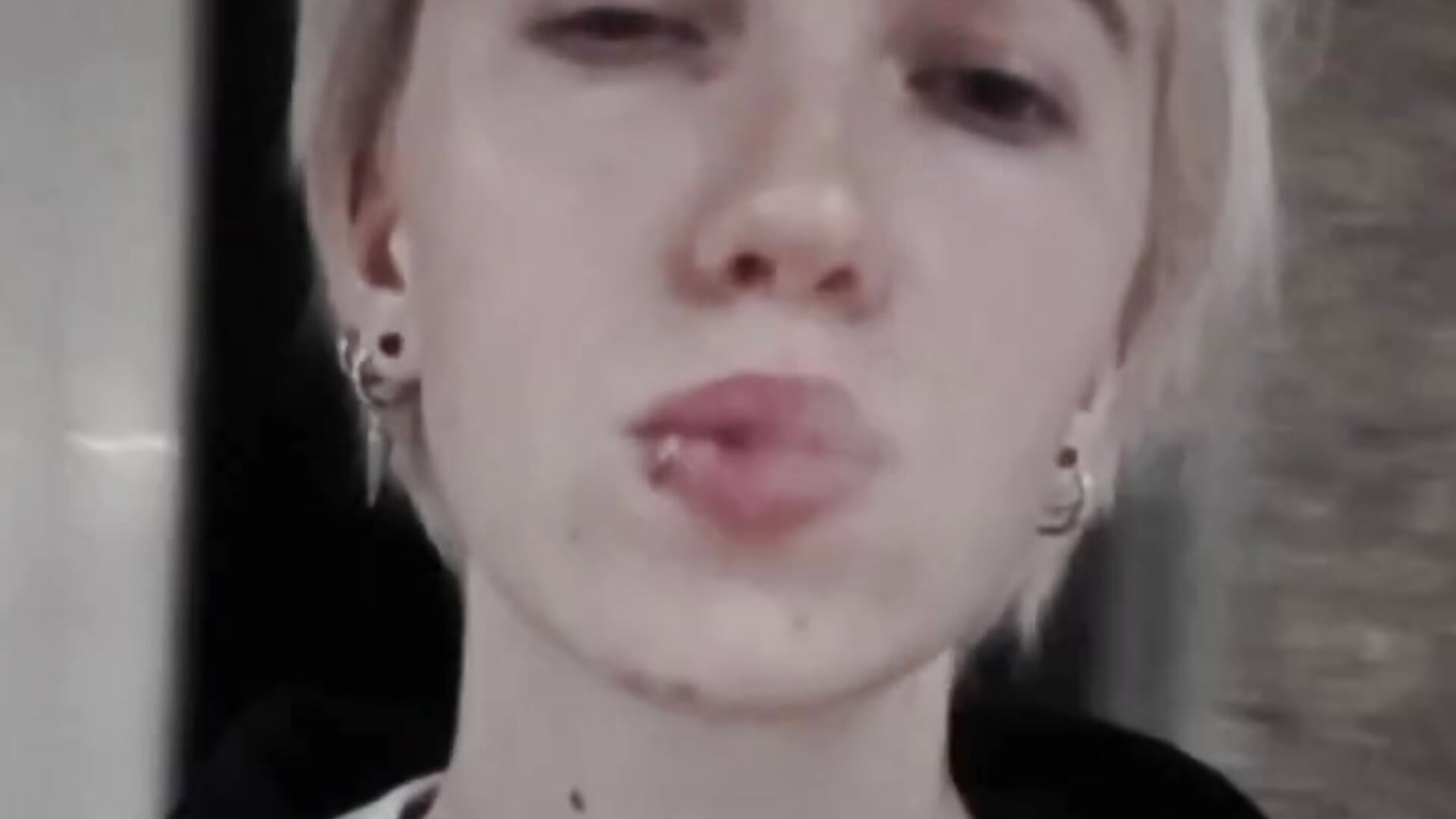 The smell of memories - video by ColetteNyx cam model