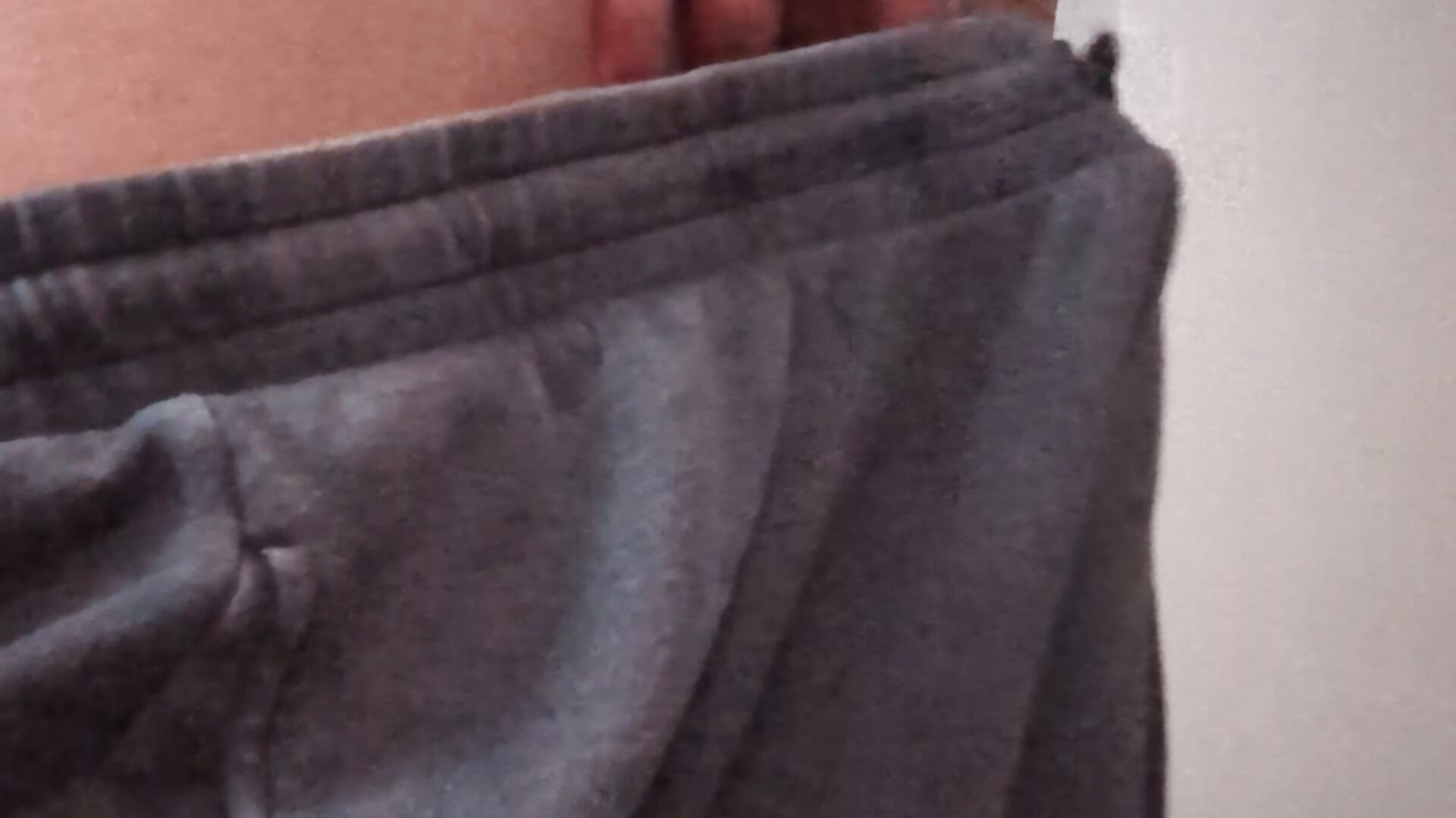 drop em - video by whosJoDaddyX69X cam model