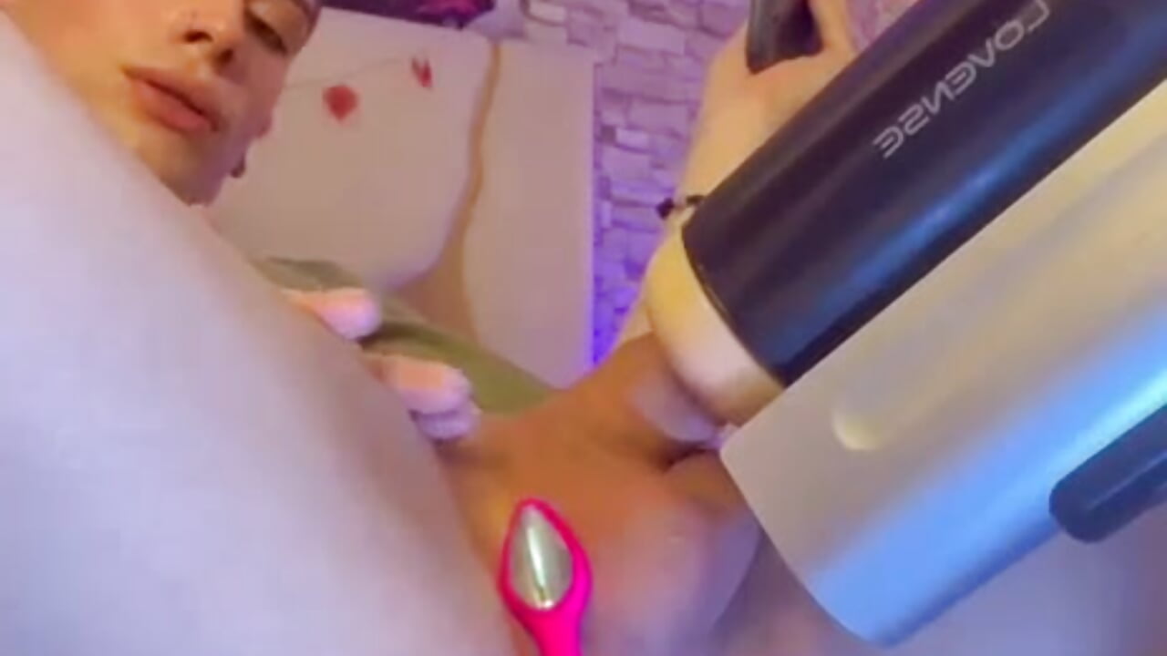 Better a blowjob from you — filmik Luca_Prince_, modela(-lki) na kamerkach