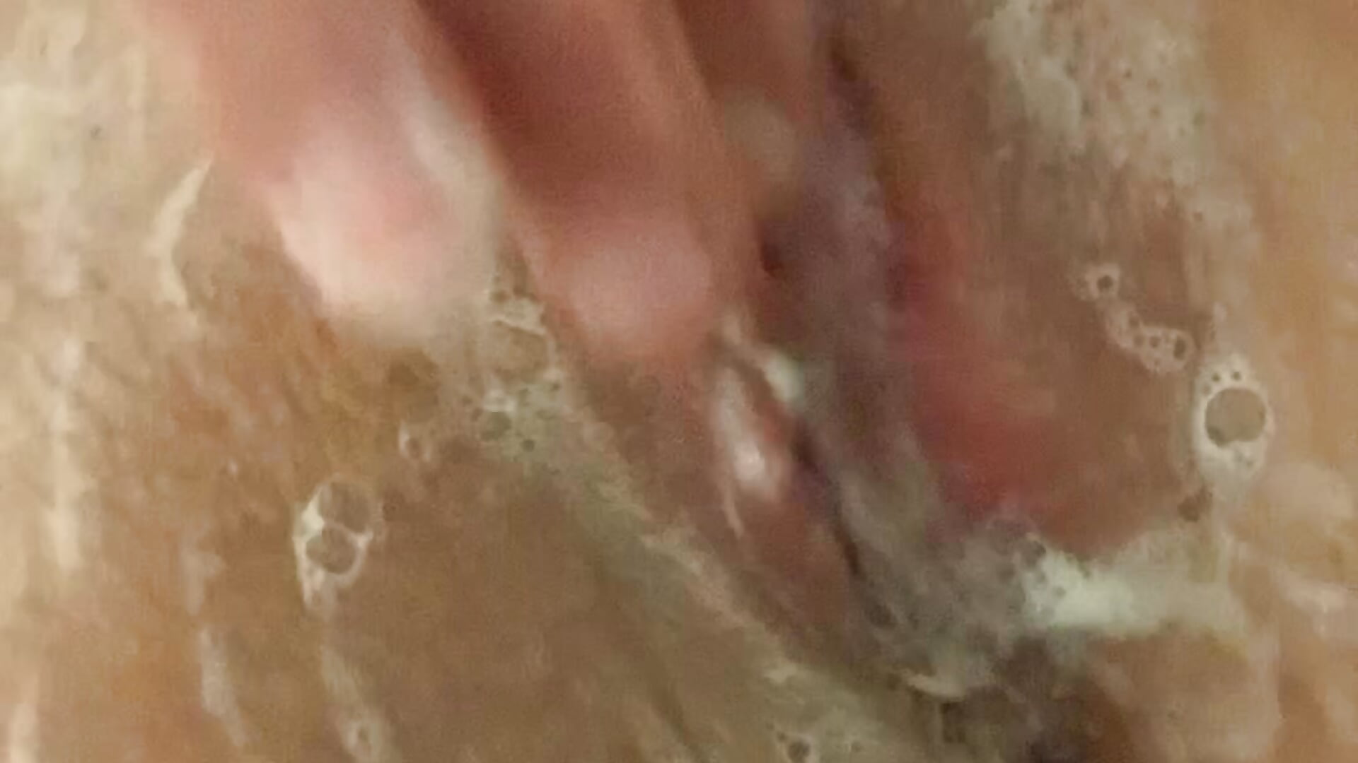 Sudsy Shower Fun - video by KeepupwithaJones cam model