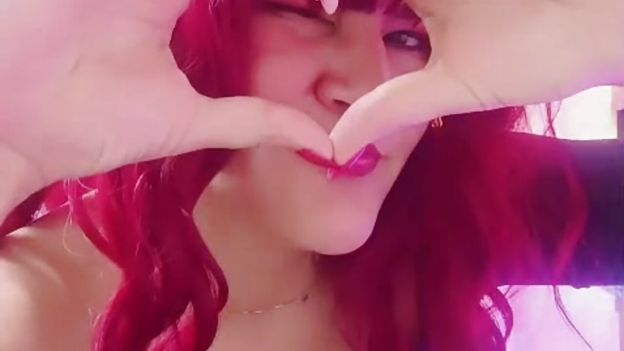 many kisses for you darling ❤😘❤ - video by Gisellestorm cam model