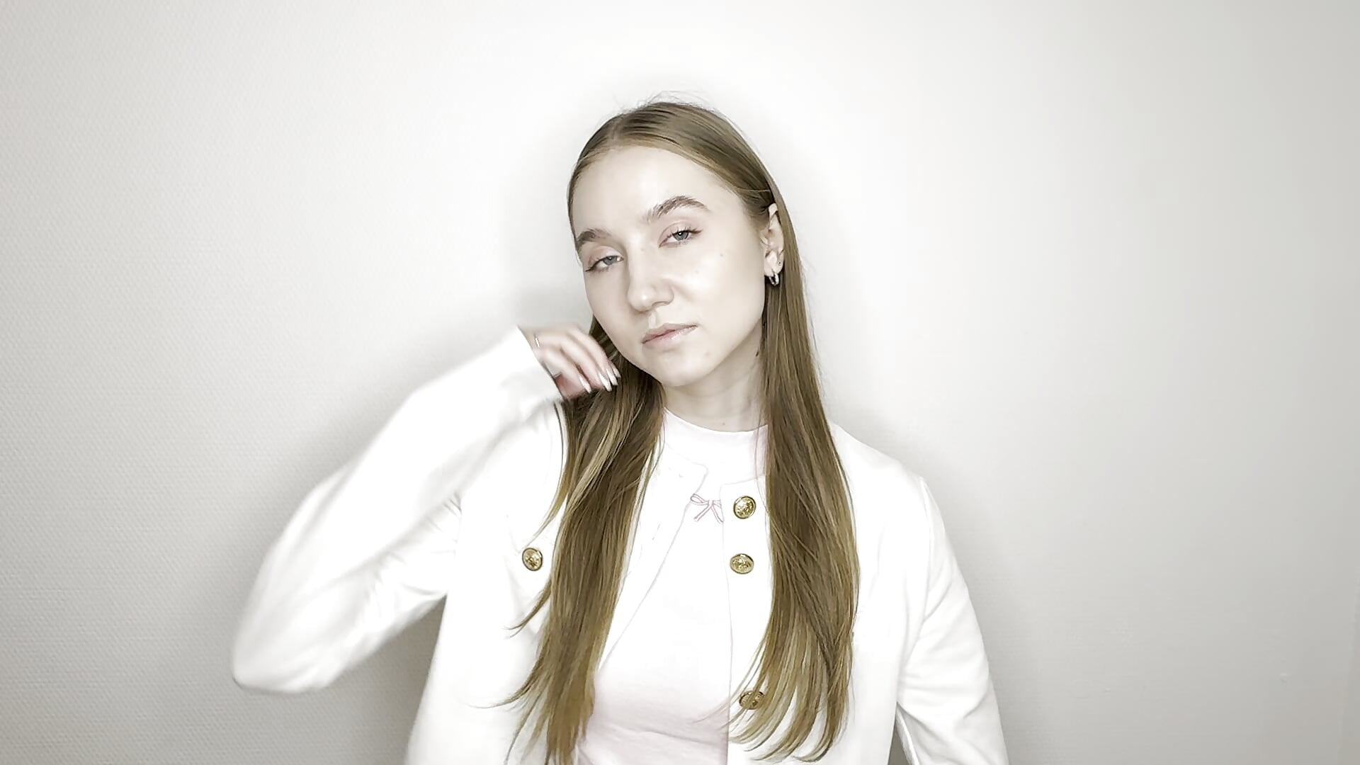 IMG_2042 - DonellaGrandel adlı kamera modelinin videosu