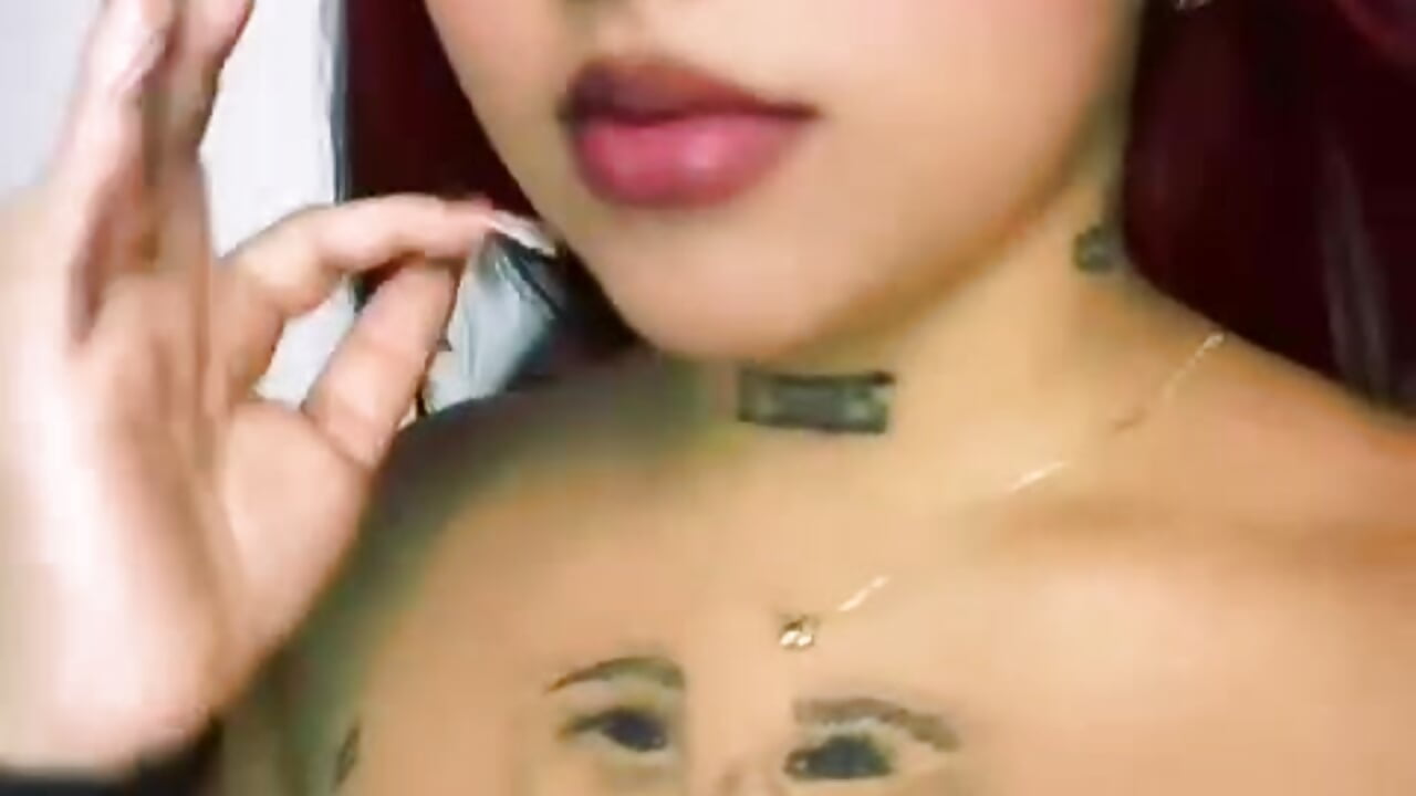 💕 - AmbarrSmithh adlı kamera modelinin videosu