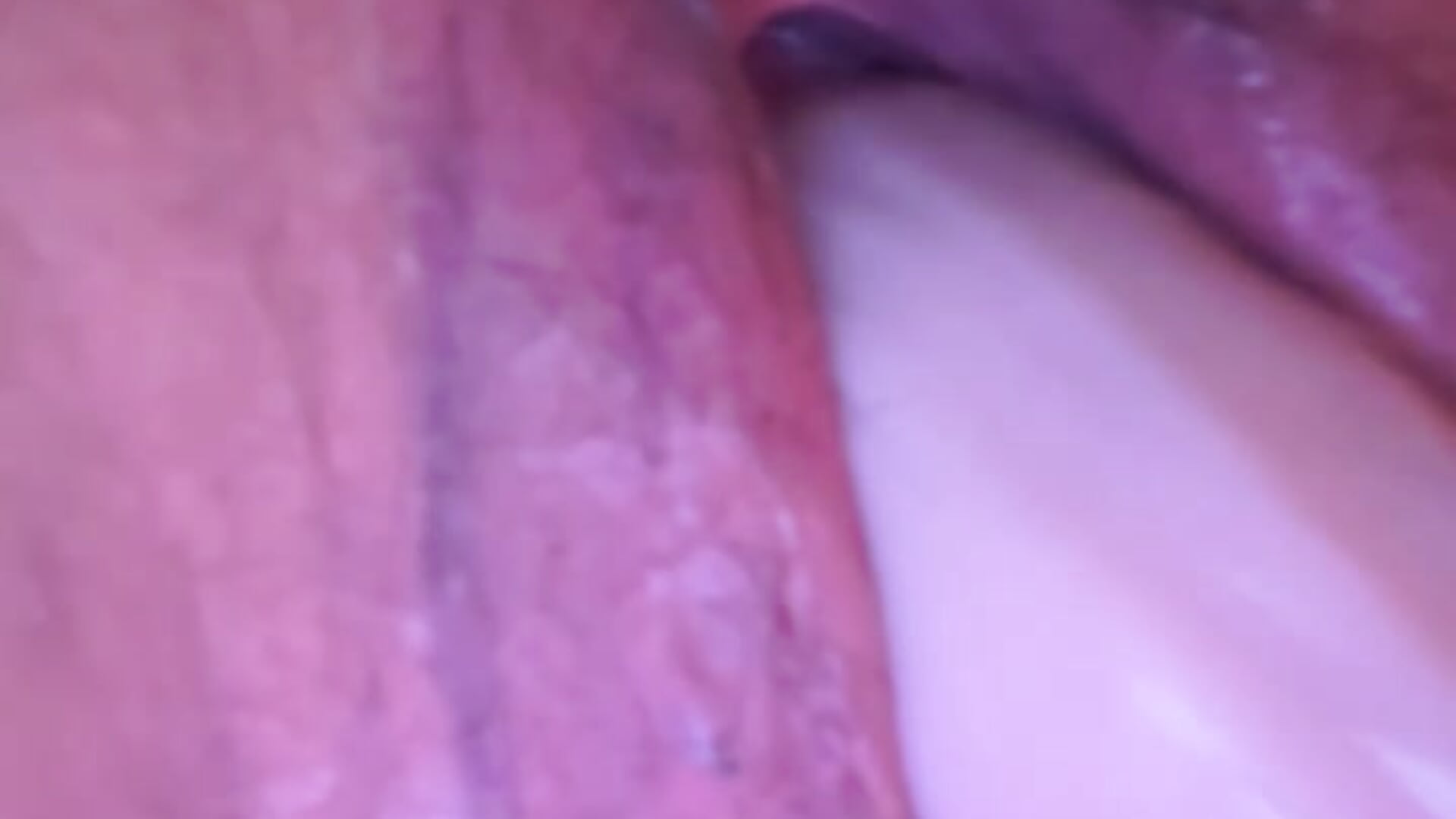 Oops.. It slipped… - vídeo de la modelo de cam curvy_undead_cullen