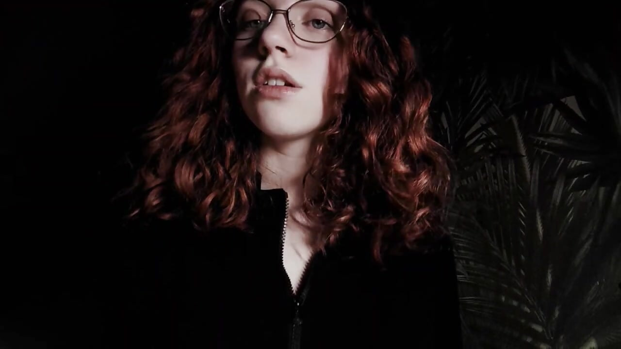 lip sync - video od modelky/modela PeggyCastillo