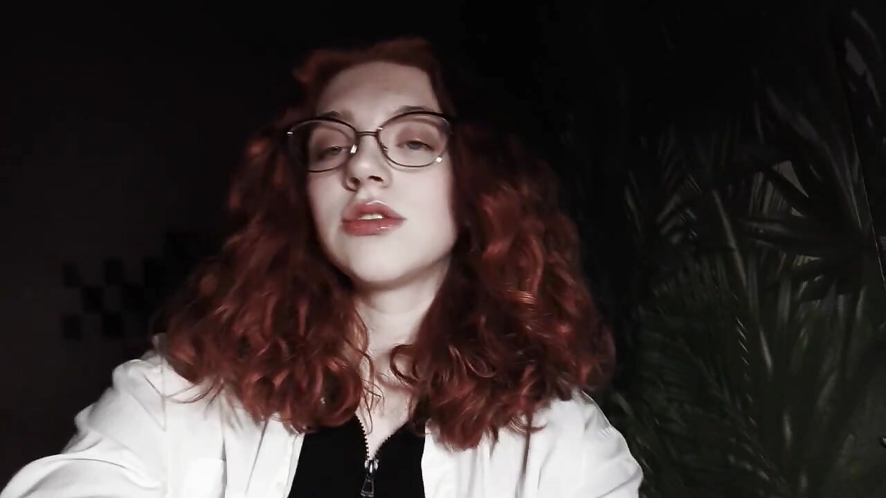 lip sync - video od modelky/modela PeggyCastillo