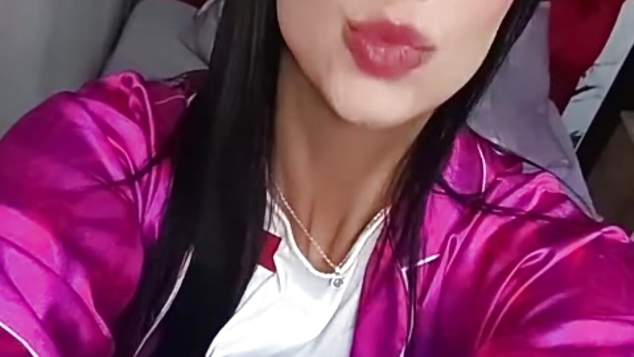 WhatsApp Video 2026-03-12 at 2,23,14 PM55 - ambar_gracce adlı kamera modelinin videosu