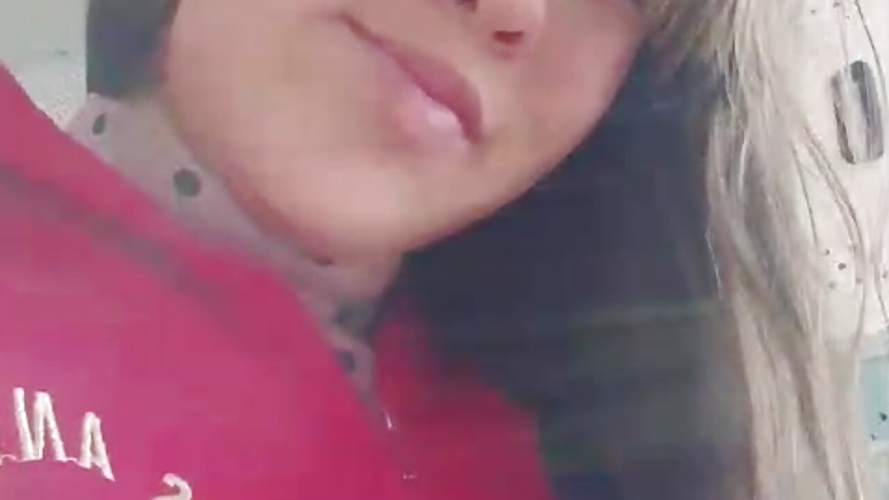 sexy - Emma-Quintana adlı kamera modelinin videosu