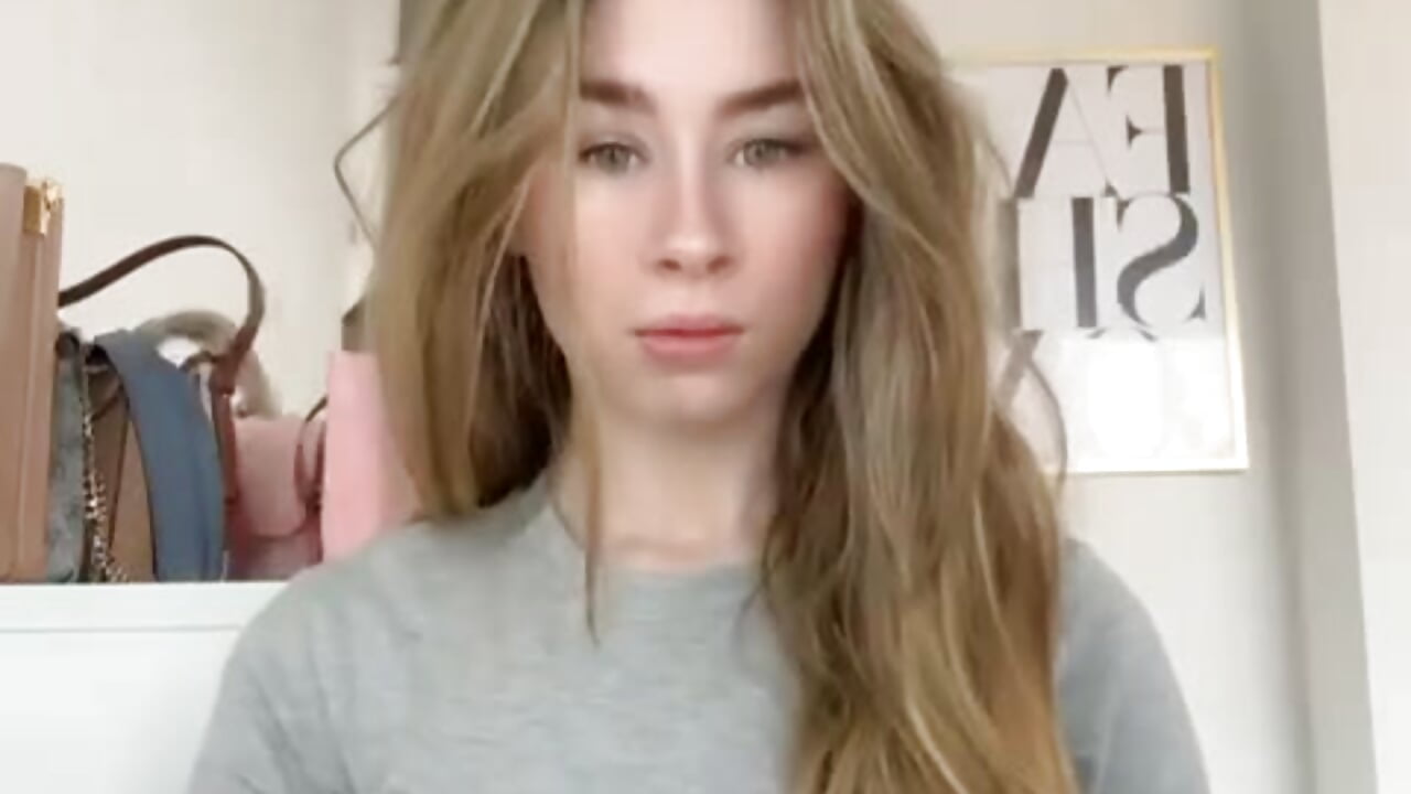 Hiii I'm new here 🥰 - video di GoldenHoney modella di cam