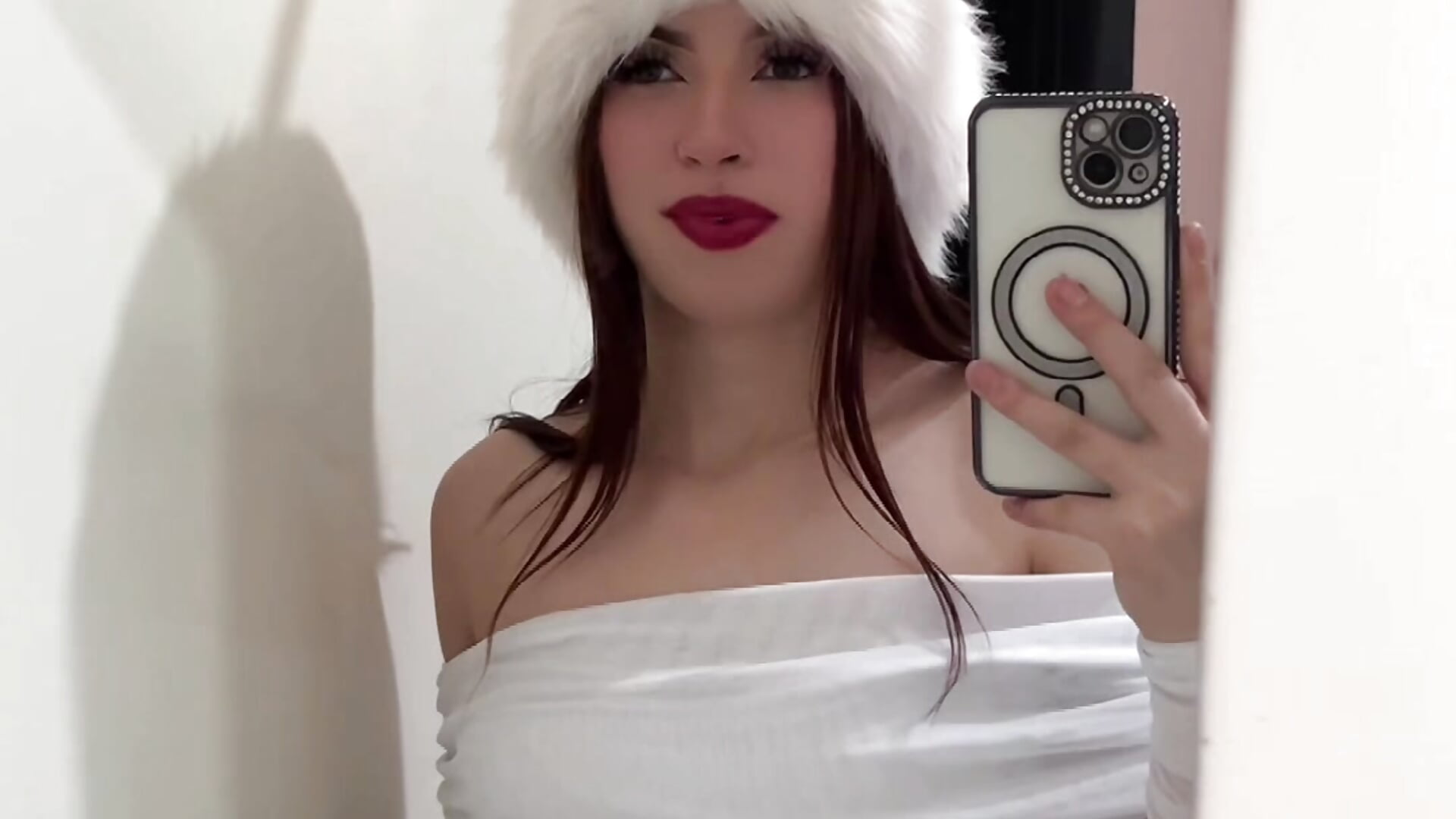 178d593ac5184aeda7f85de650e08baf - วิดีโอโดย Isaafoxx โมเดลแคม