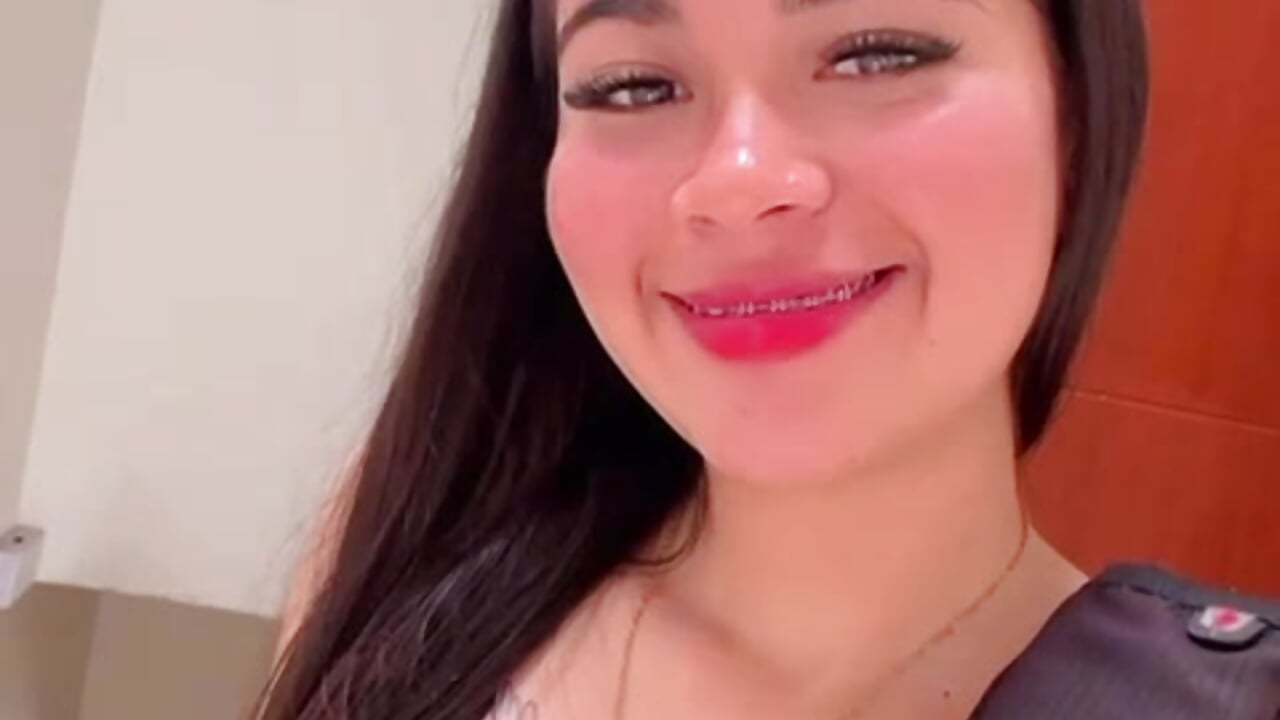 WhatsApp Video 2026-03-13 at 6,30,59 PM - video oleh Kloe_00 kamera model