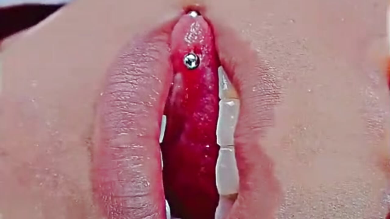 WhatsApp Video 2026-03-13 at 4,50,58 PM (1) – видео вебкам-модели issabell_jissel