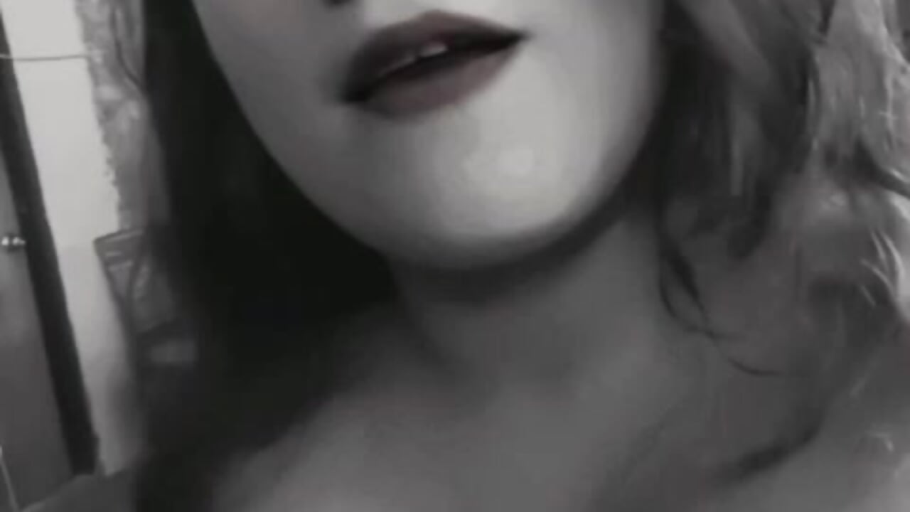 1000706003 - video by Latina_room cam model