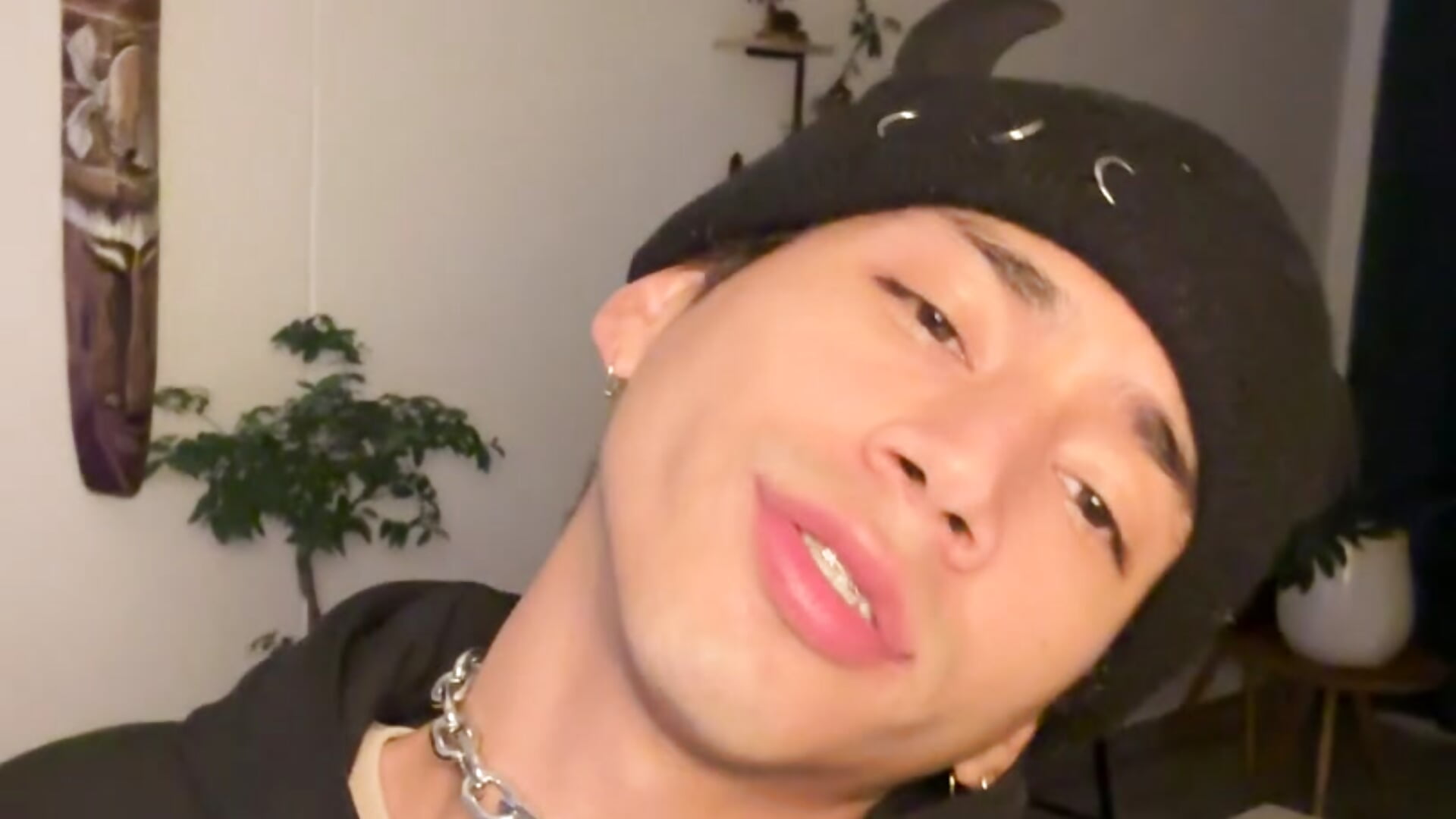 I can't see my baby🫦 - فيديو من noahnoguera موديل الكام