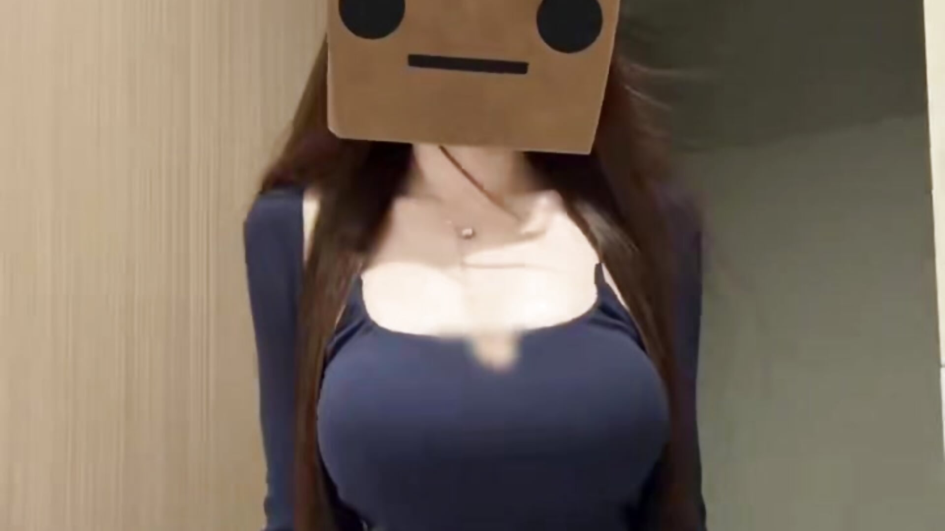 W - ZZBB9-主播的视频