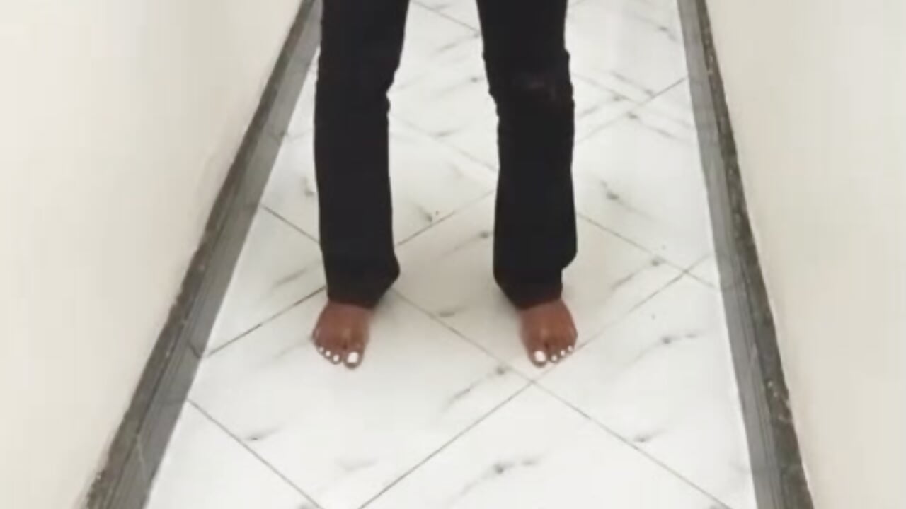 107303 - วิดีโอโดย Elianastar โมเดลแคม