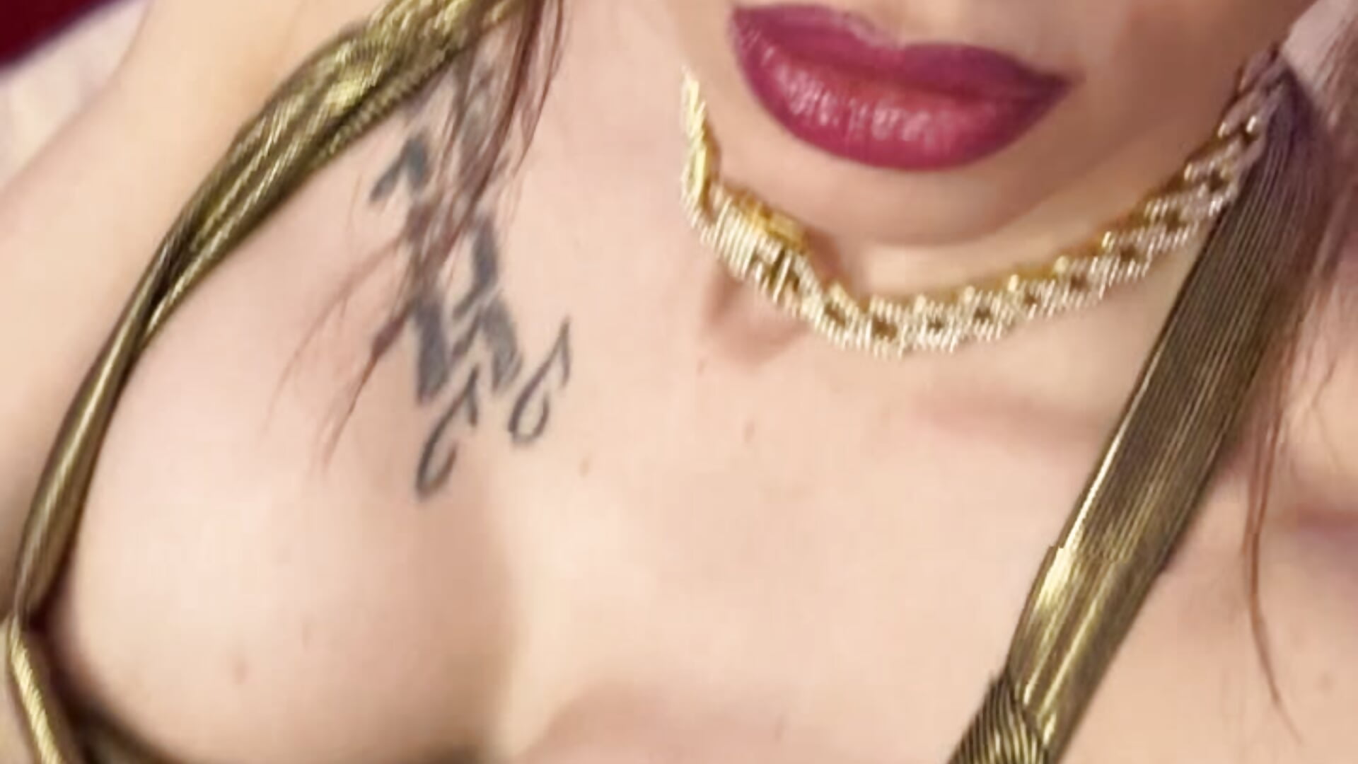 0239C71F-5EFD-4BC7-AC5E-9E1FEB218DB6 – видео вебкам-модели RubyFever