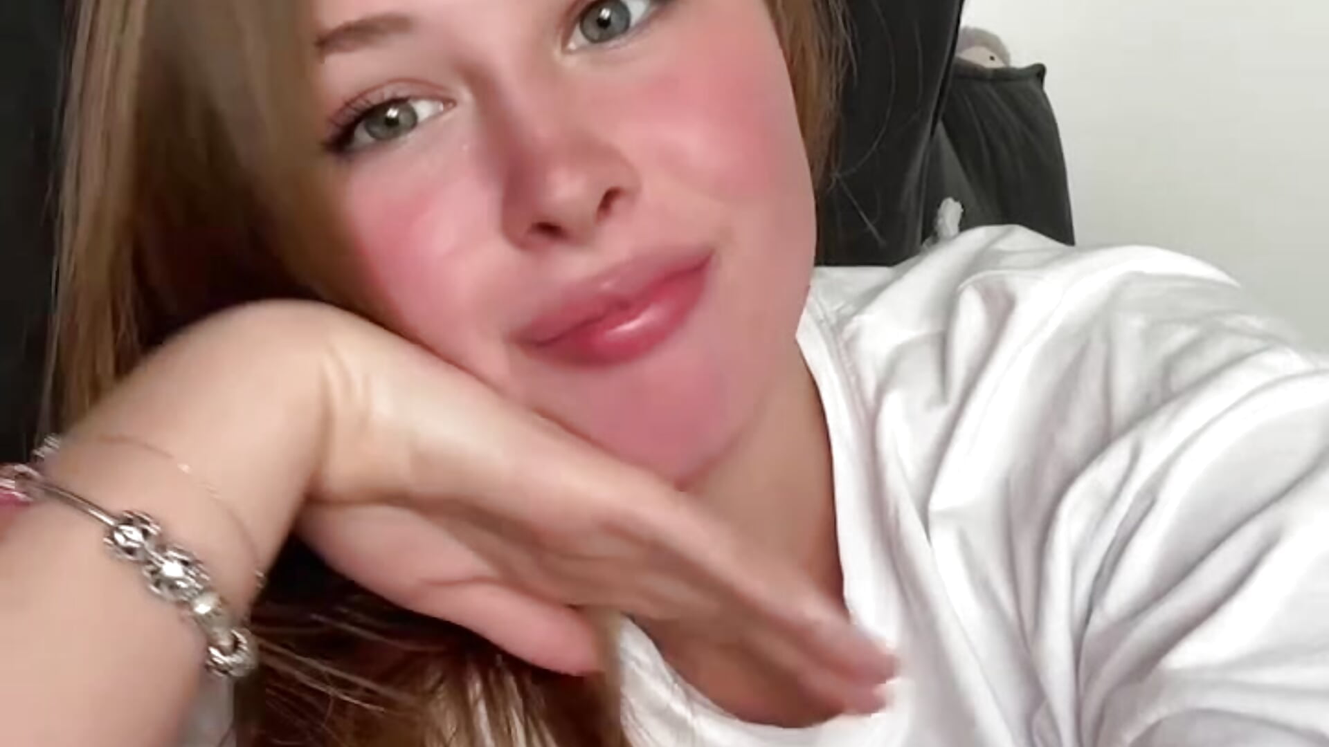 Just me - vidéo du modèle de showcams RanaeBryant