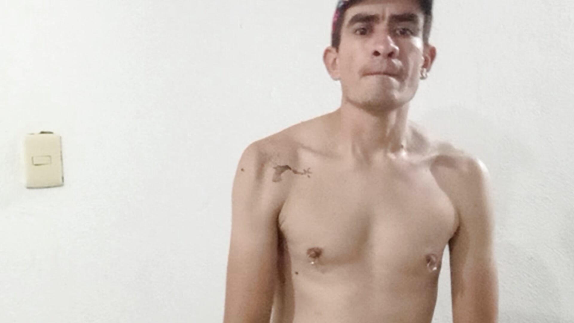 Nipples - فيديو من Christophercito موديل الكام