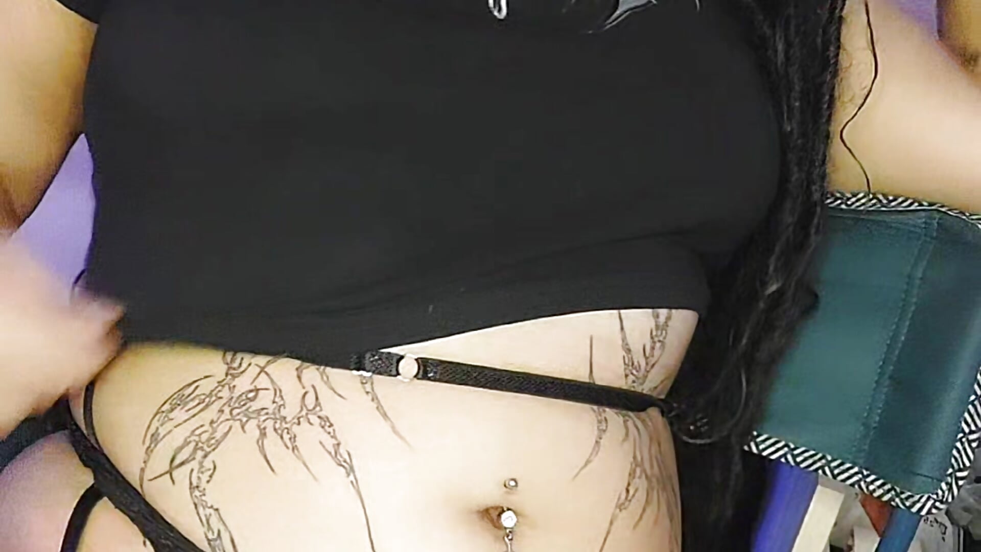 você aguenta? - video NeonMei kameramallilta