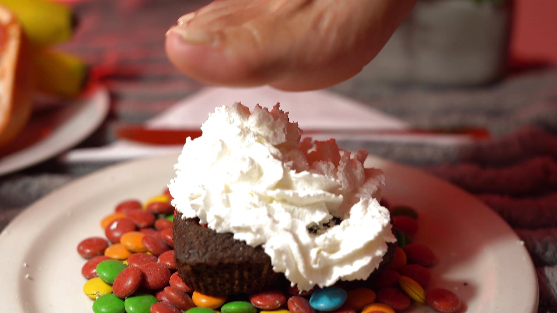 Bare Addiction — filmik desk__desire, modela(-lki) na kamerkach