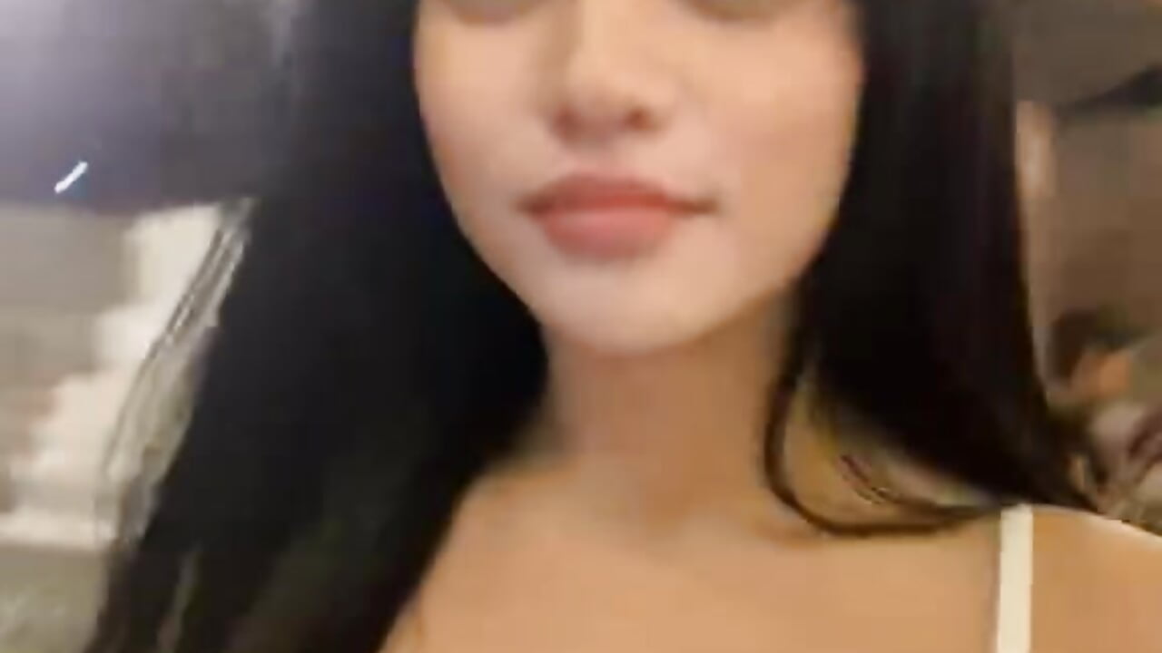 sweet girl - video by Summer_Hilton