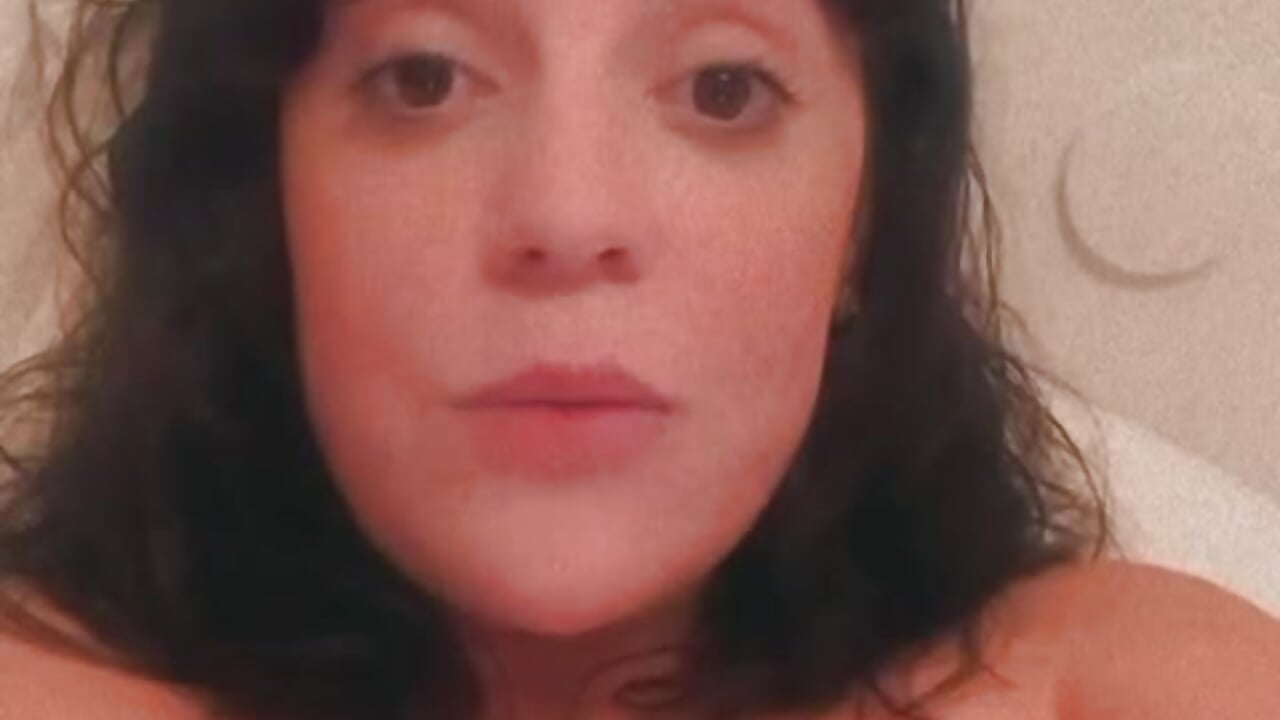 Singer - - video oleh model kamera Spicy_girrrl