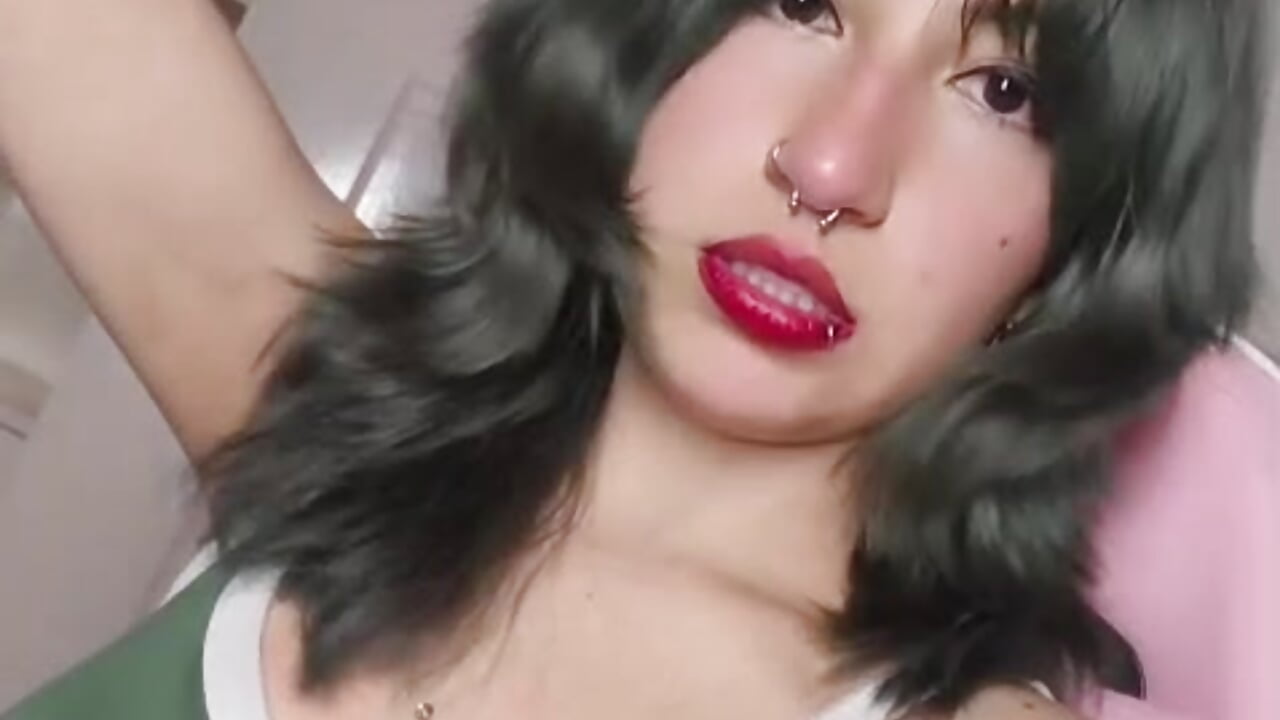 sexy gotica - video by milly_ec cam model