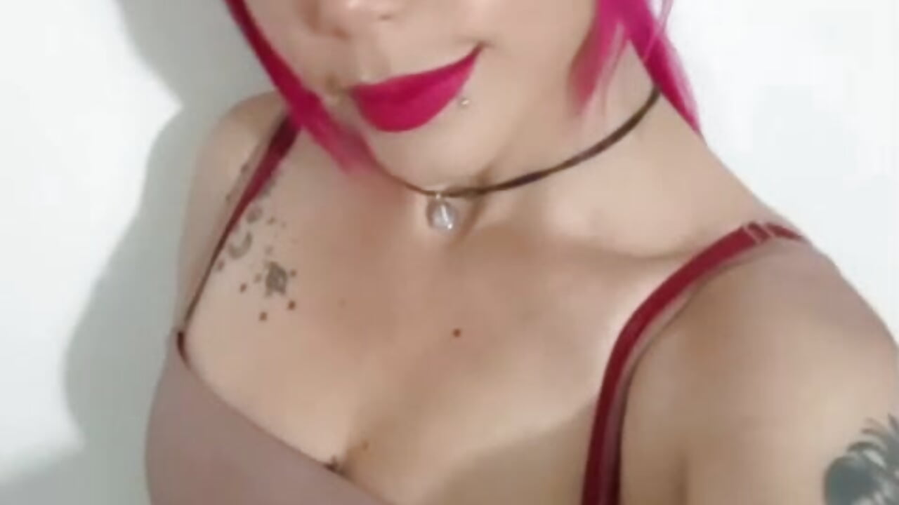 Latina sexy – video od webkamerové modelky Nicky_hot_69