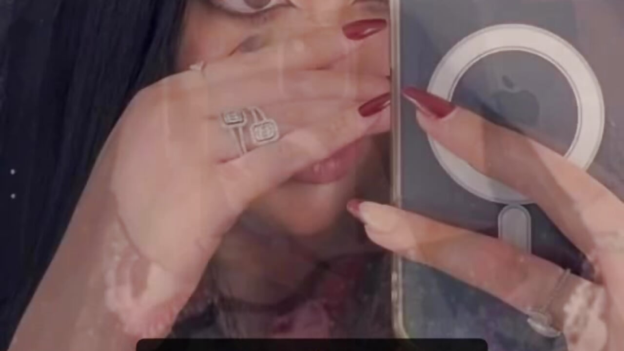 AC600D13-5F27-458B-B2A1-A3DEFC54D3E3 - clip cu NARJICE_ model videochat