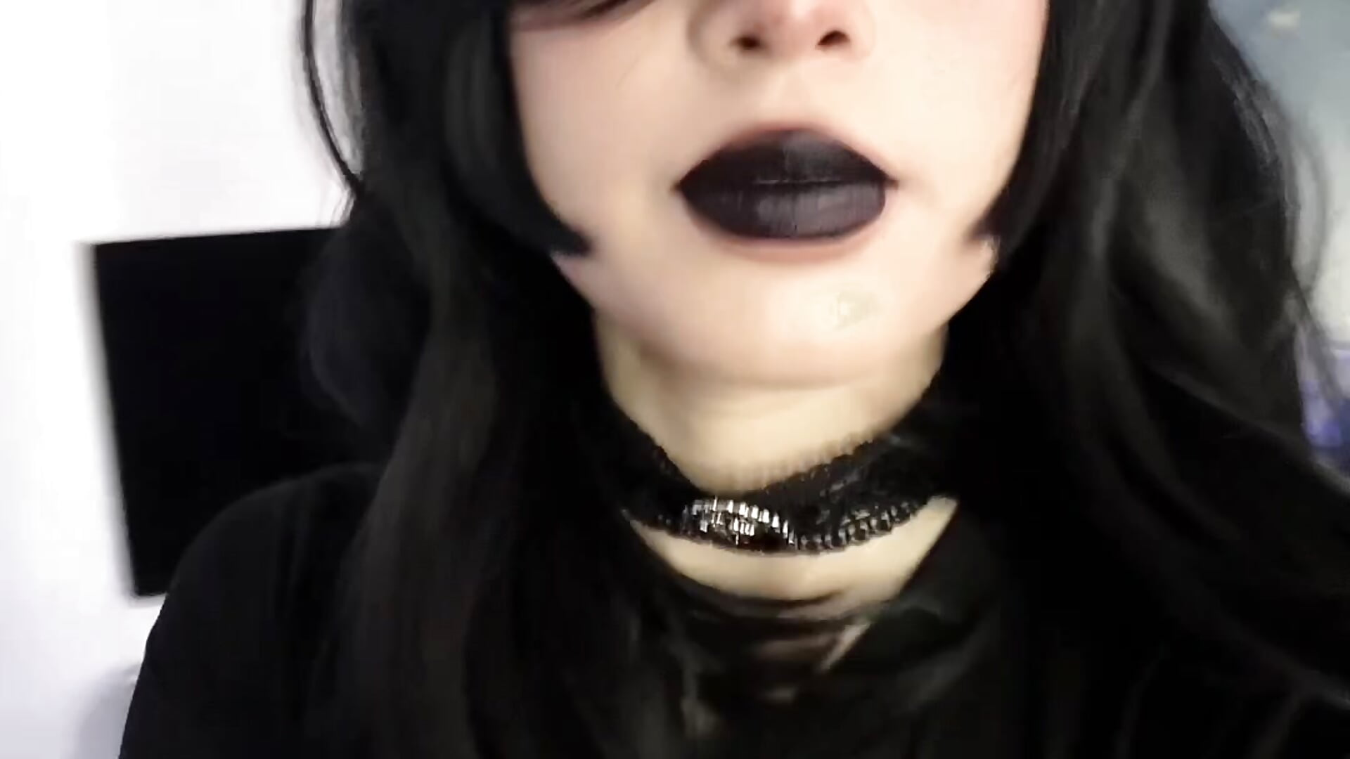 She is a EMO 🖤 – video af Liana_Fem_ cam-model