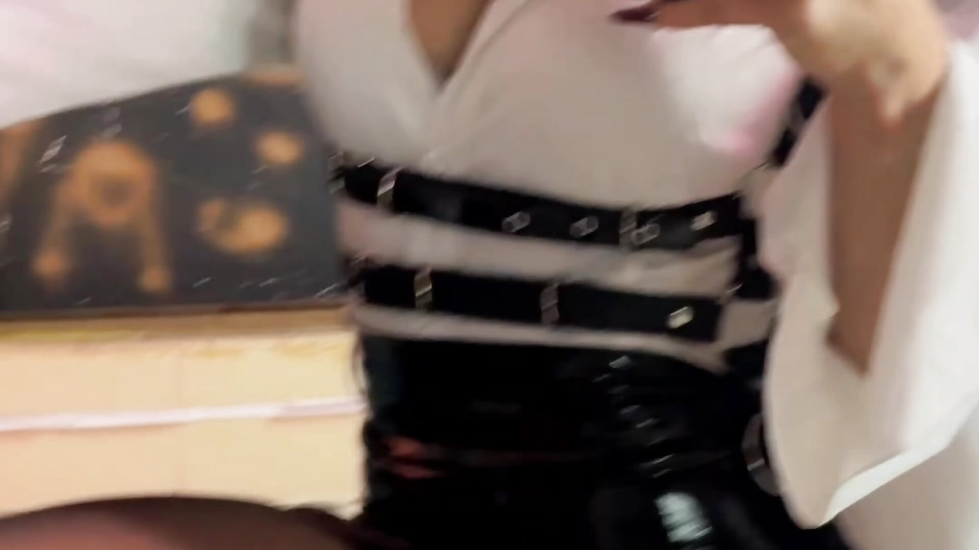 Pantyhose + Latex – видео вебкам-модели Liana_Fem_