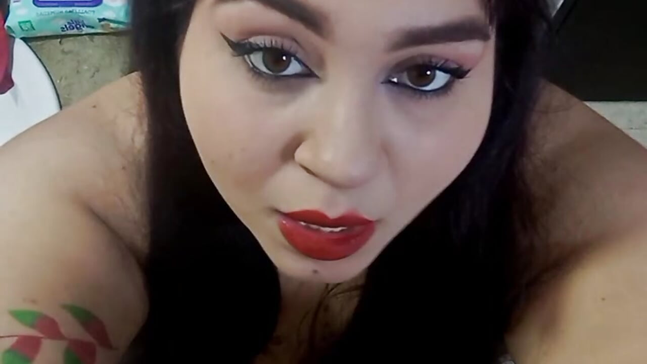 🍑✨ — filmik cassiebigtits, modela(-lki) na kamerkach