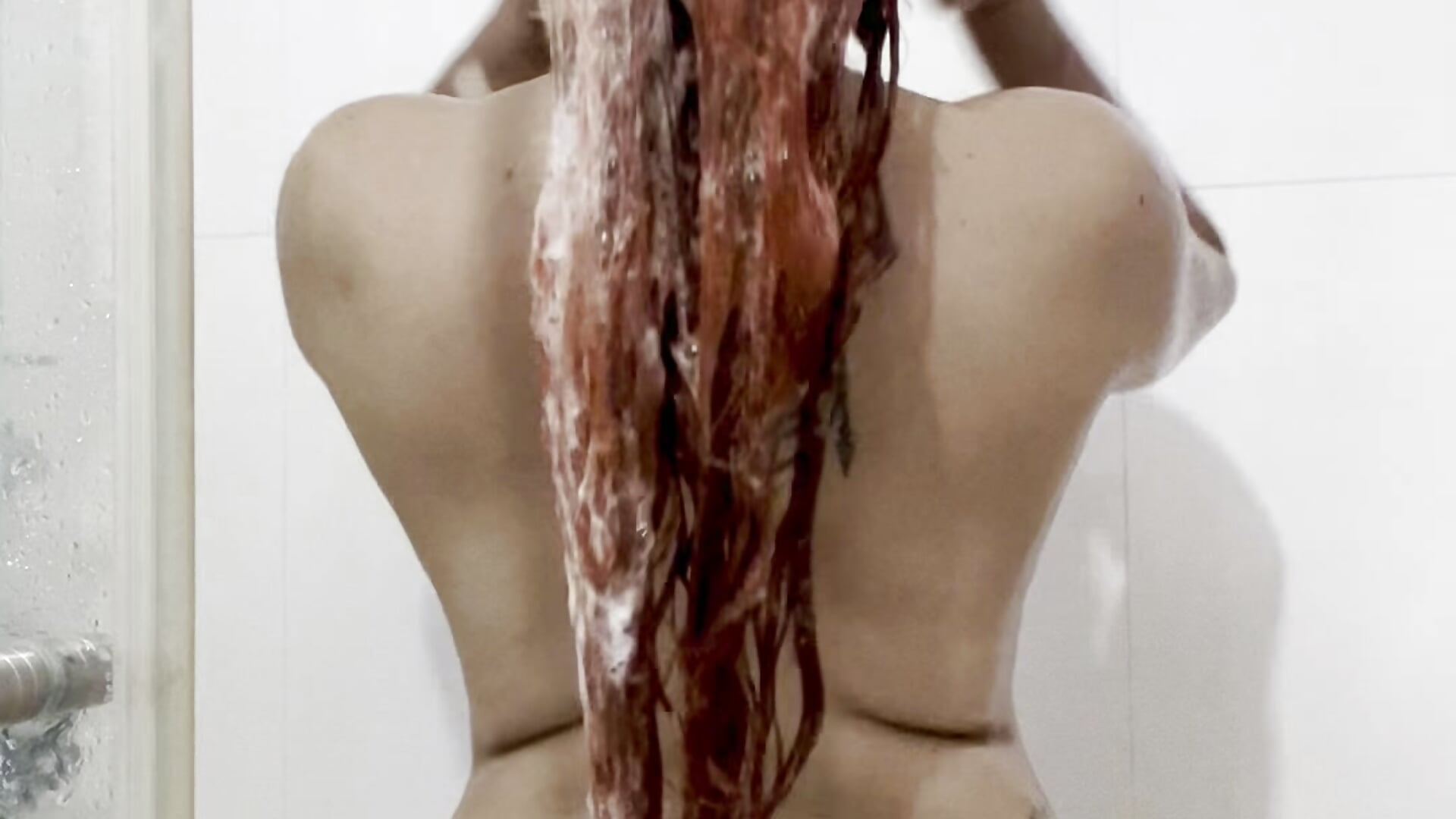 🫧 Only for my Fans: Come with me to wash my hair 💦🧡